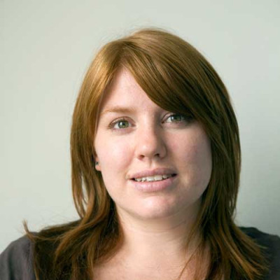 a photo of article writer