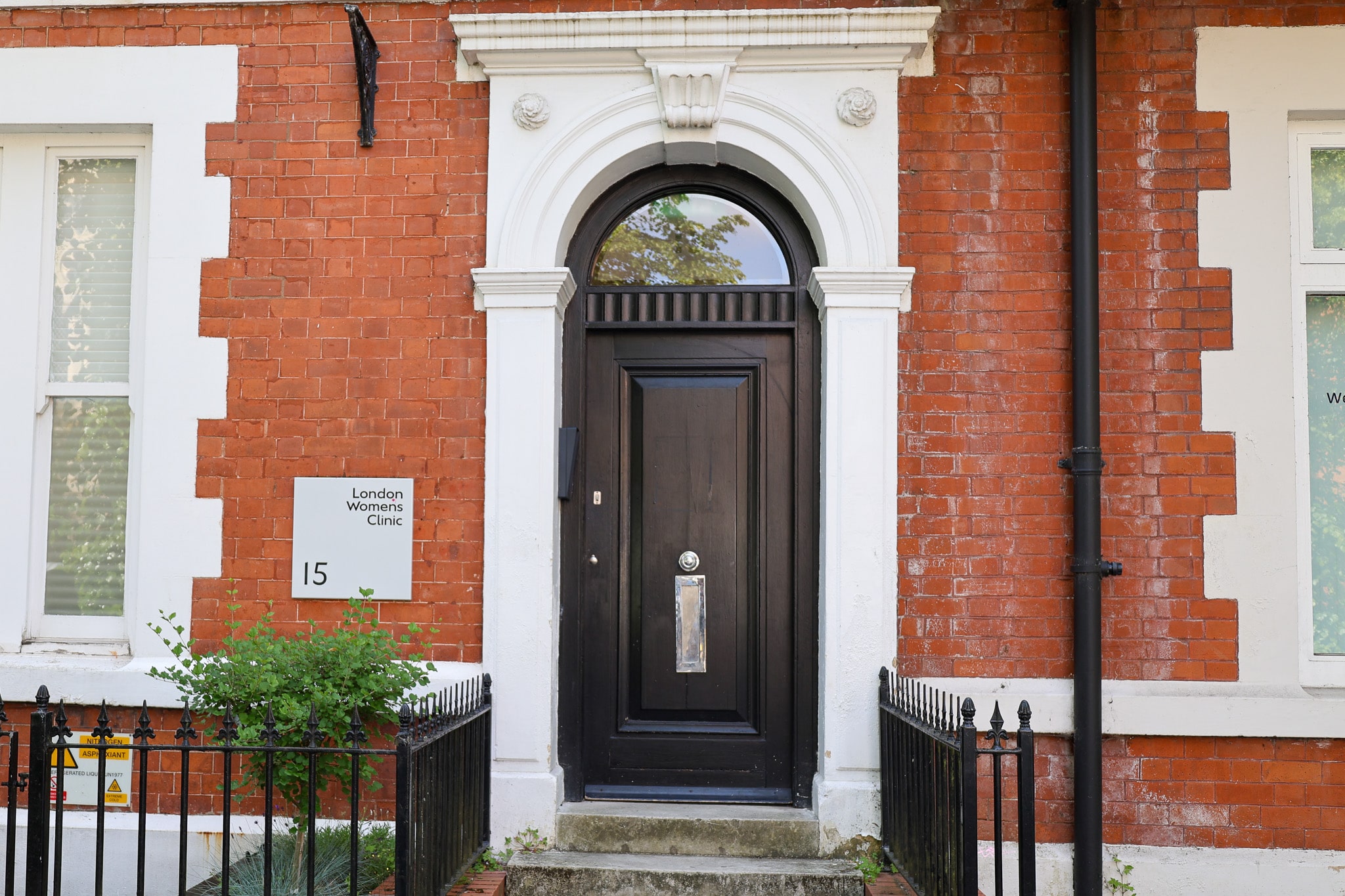 London womens clinic Cardiff reception 