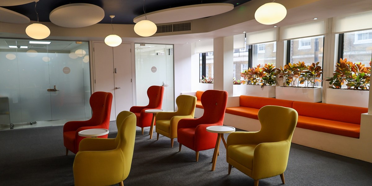 London Women's Clinics London Bridge reception